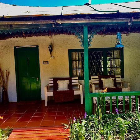 Back O' The Moon Holiday Cottage Hogsback Ngoại thất bức ảnh